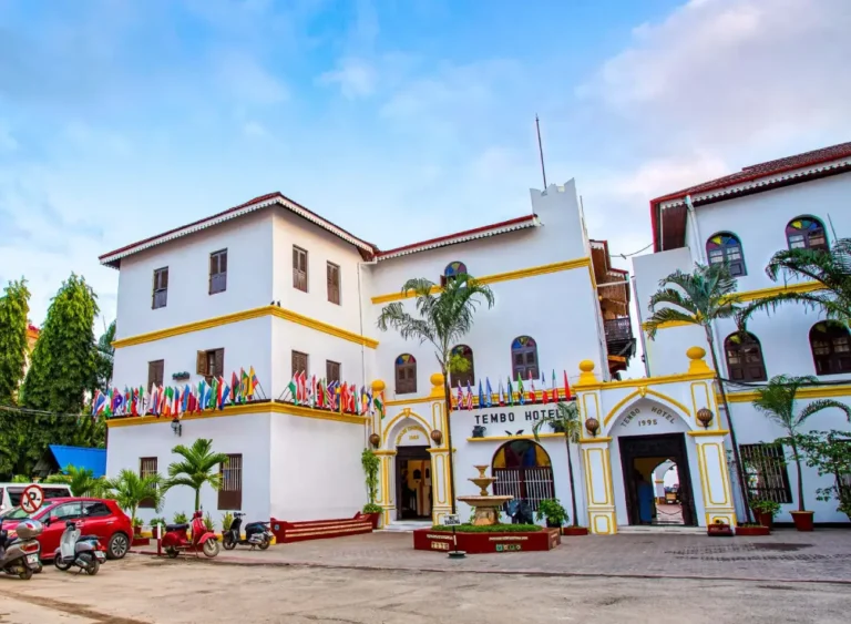 Tembo House Hotel