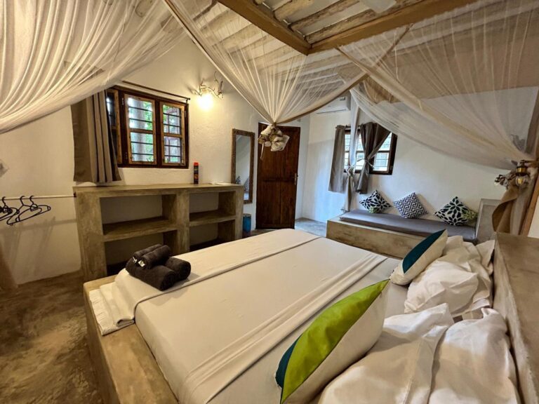 Bahari Beach Bungalows